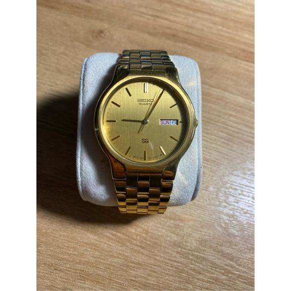 Seiko SQ Watch Men 35mm Gold Tone Dial Day Date 7.25" Vintage - Picture 3 of 9